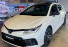 Toyota lança Corolla 2025 em versão com visual esportivo