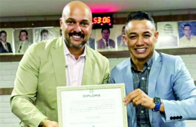 Diplomados os eleitos em Itaguari de Goiás