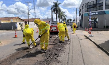 Prefeitura e GOINFRA  firmam Parceria para melhorar infraestrutura de Petrolina de Goiás