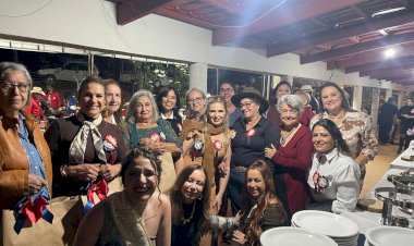 Uma noite de gala da cultura de São Francisco de Goiás.