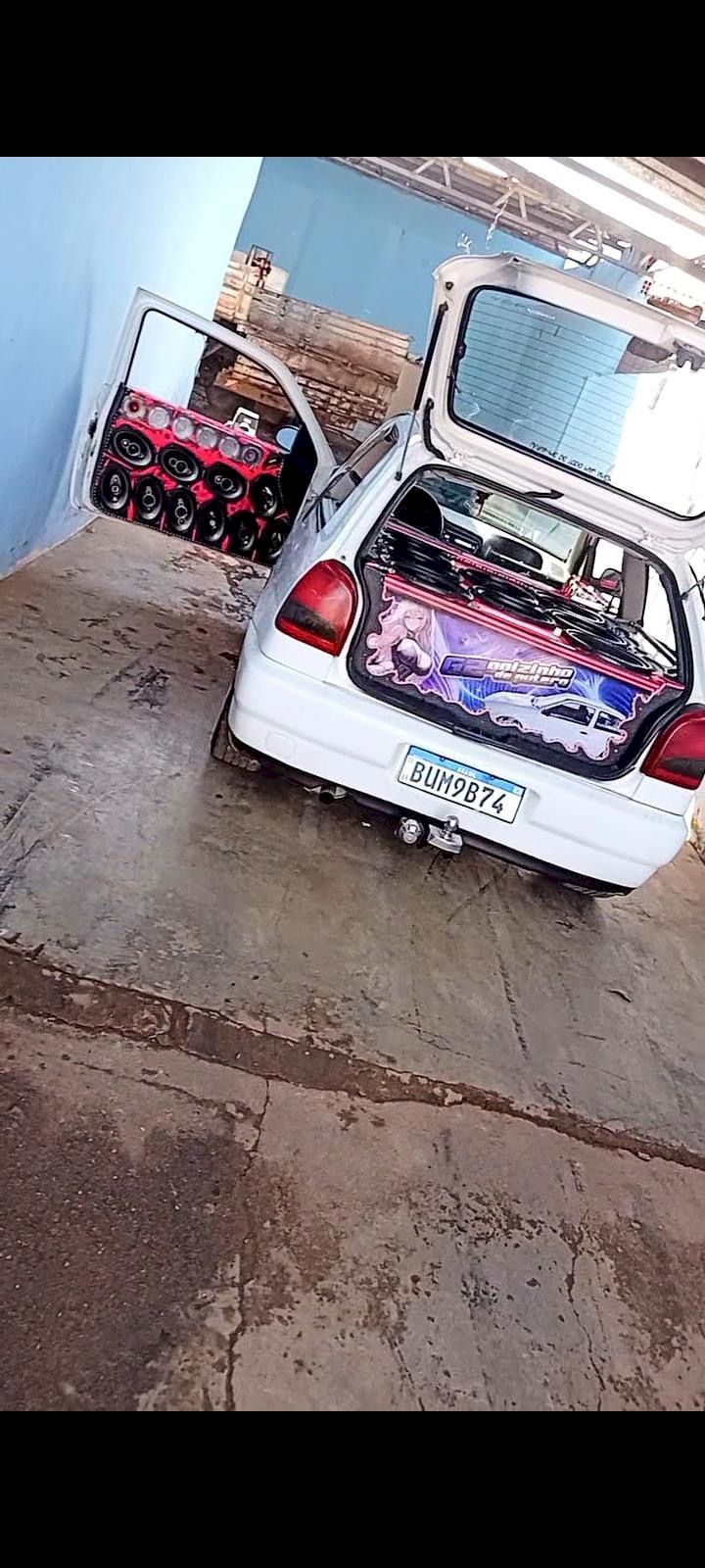 Veículo gol é furtado durante a  madrugada em Ouro Verde de Goiás