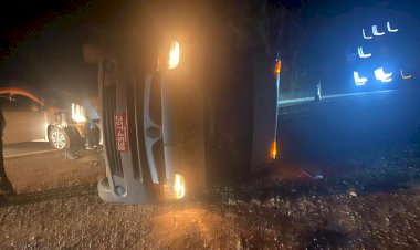 Colisão envolve dois veículos no km 389 da BR-153, entre Jaranápolis e São Francisco de Goiás (GO)