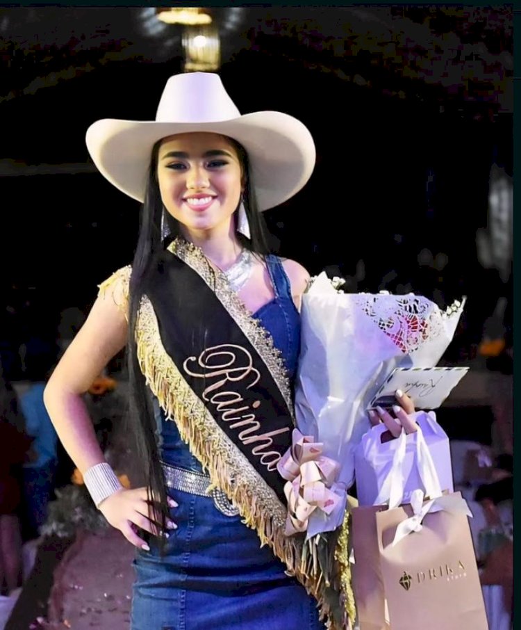 Gabriella Monteiro conquista o título de Rainha  2025 da Festa do Peão de Santa Rosa de Goiás
