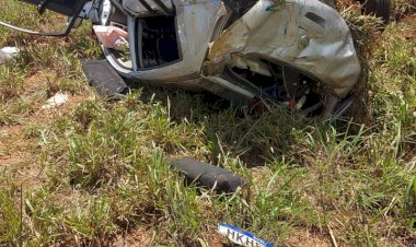 Grave acidente na Go 080 deixa uma vítima fatal  e  três feridas entre São Francisco e Petrolina de Goiás
