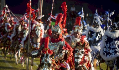 Pirenópolis celebra 200 anos das Cavalhadas durante a Festa do Divino Espírito Santo 2026